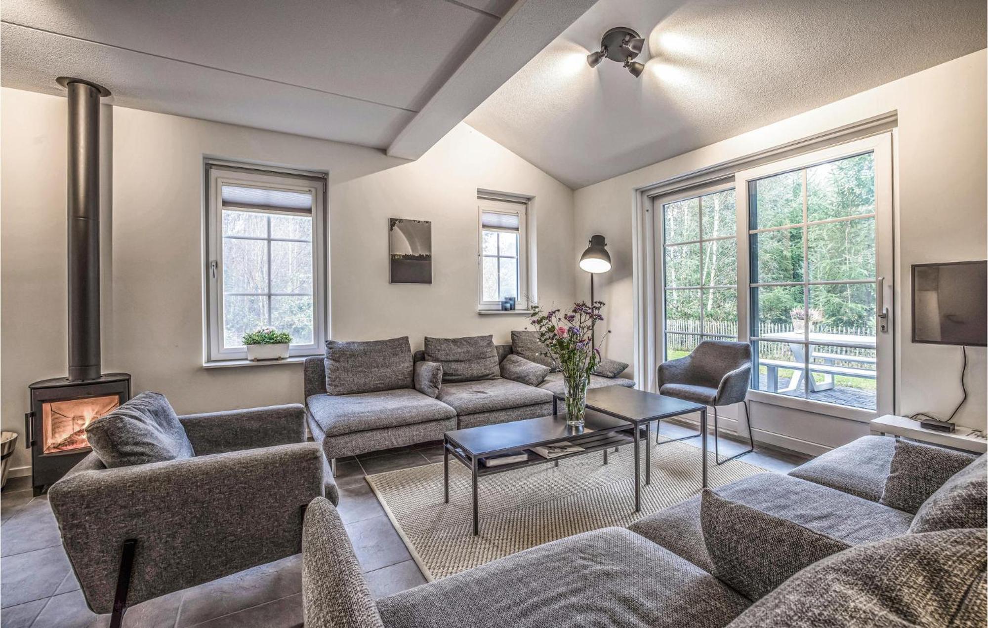 Amazing Home In Rijssen With Wifi 외부 사진